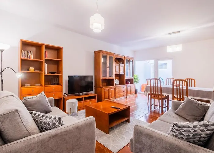 Casa Da Nau 别墅 蓬塔德尔加达